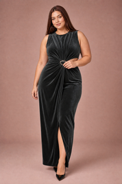 Robe velours sans manches | Porté sur une silhouette plus ronde | Lounelle Paris