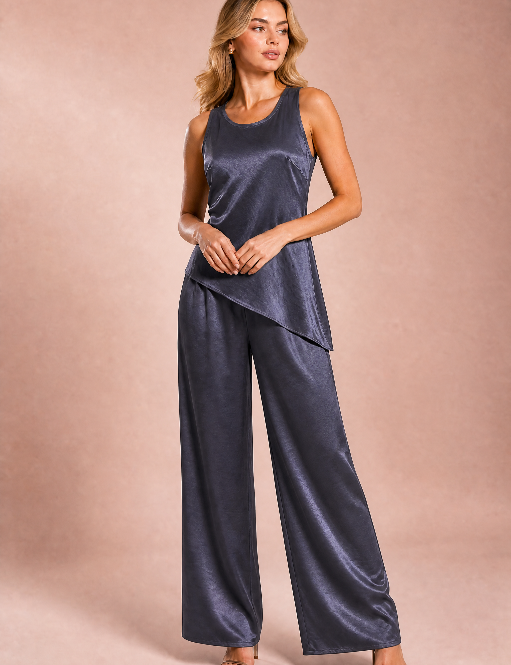 Ensemble pantalon asymétrique sans manches | Variante Gris foncé | Lounelle Paris