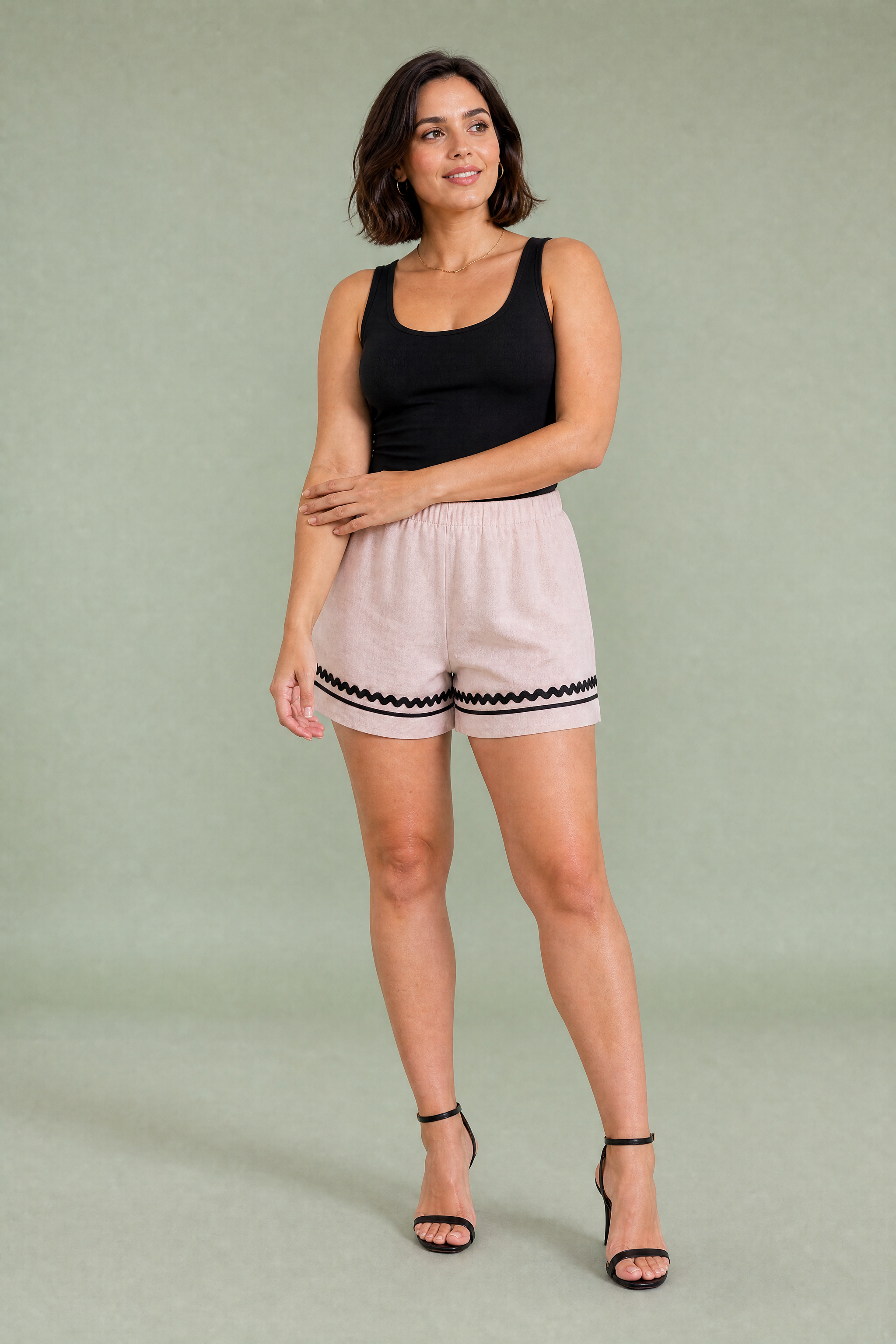 Short abricot ample taille haute | Porté sur une autre silhouette | Lounelle Paris