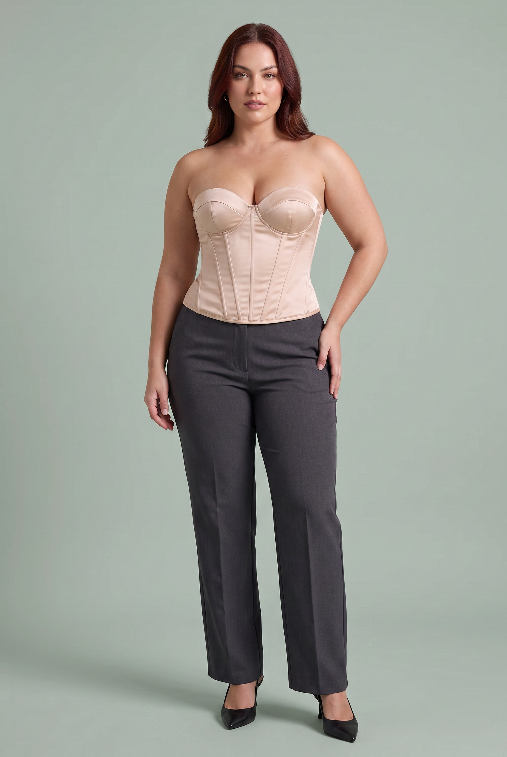 Bustier corset décolleté cœur laçage dos | Porté sur une silhouette plus ronde | Lounelle Paris