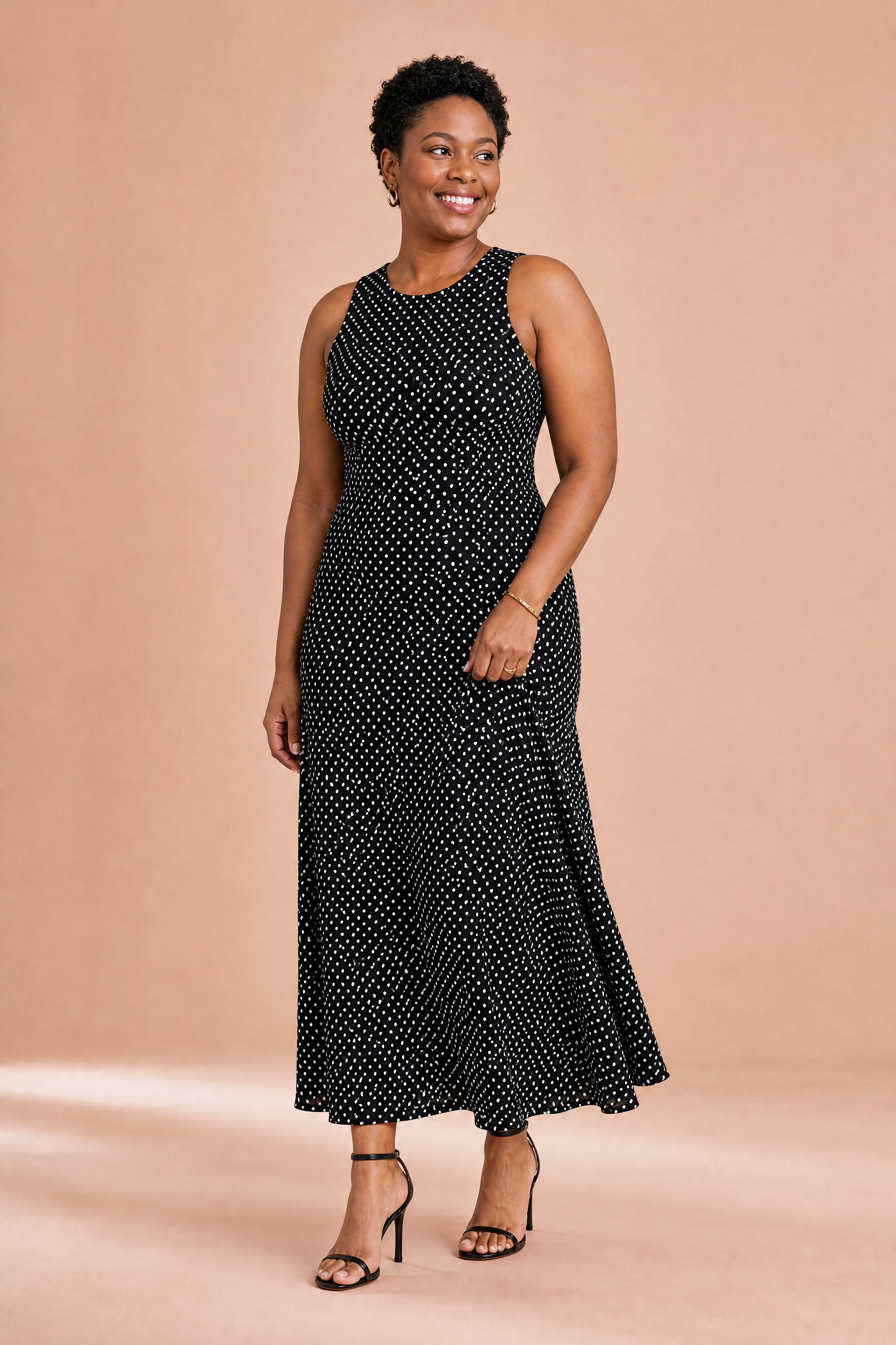 Robe longue à pois dos nu | Porté sur une autre silhouette | Lounelle Paris