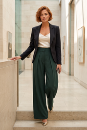 Pantalon large noir plis devant | Variante Vert - Lifestyle | Lounelle Paris