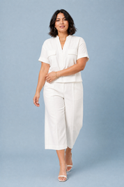 Ensemble deux pièces ample col V | Porté sur une silhouette plus ronde | Lounelle Paris