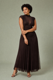 Robe longue marron col maille | Porté sur une autre silhouette | Lounelle Paris
