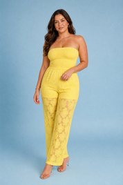 Combinaison jaune bandeau transparente | Porté sur une autre silhouette | Lounelle Paris
