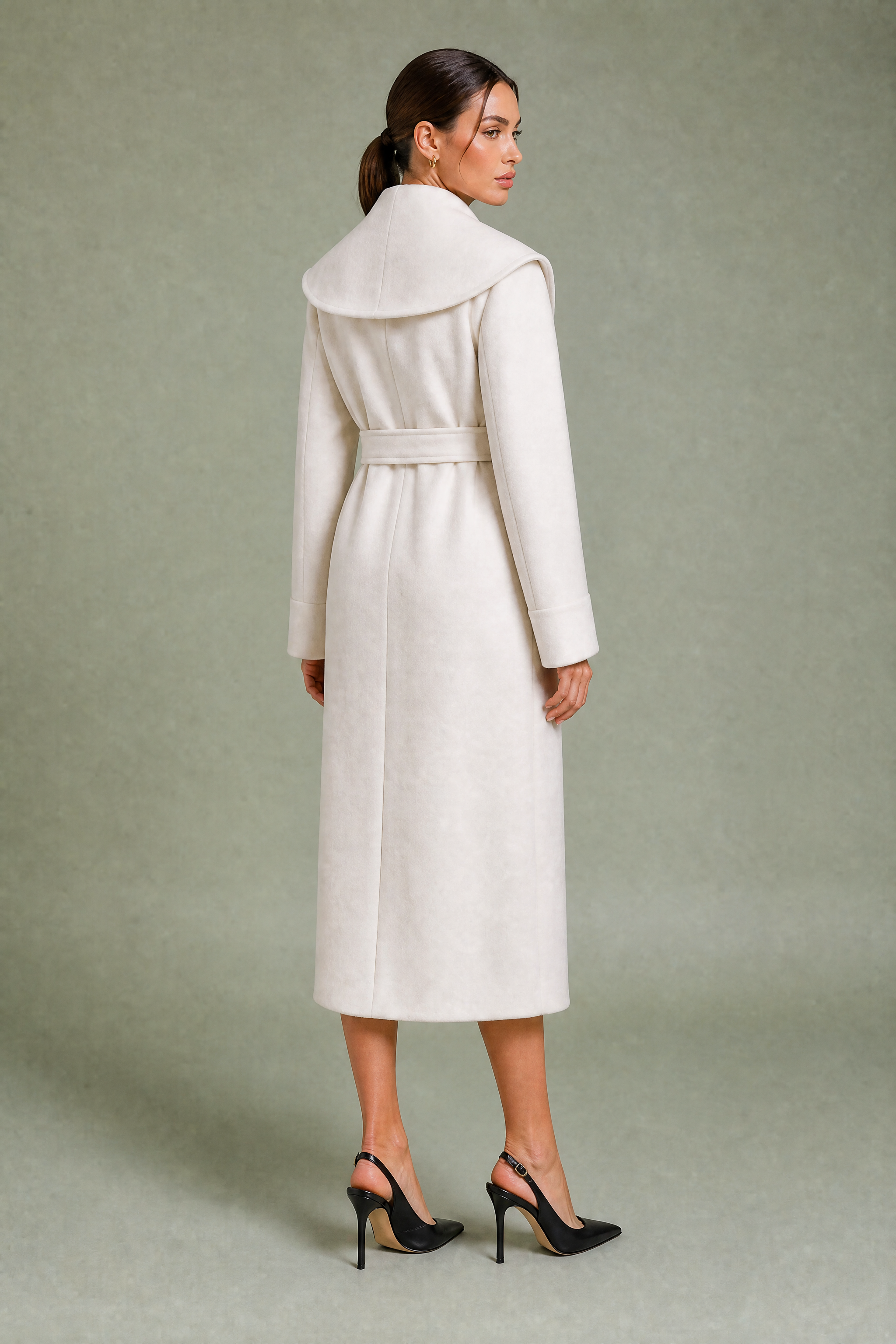 Manteau long col châle ceinturé | Vue de dos | Lounelle Paris