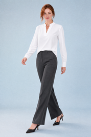 Blouse fluide col en V | Vue en mouvement | Lounelle Paris