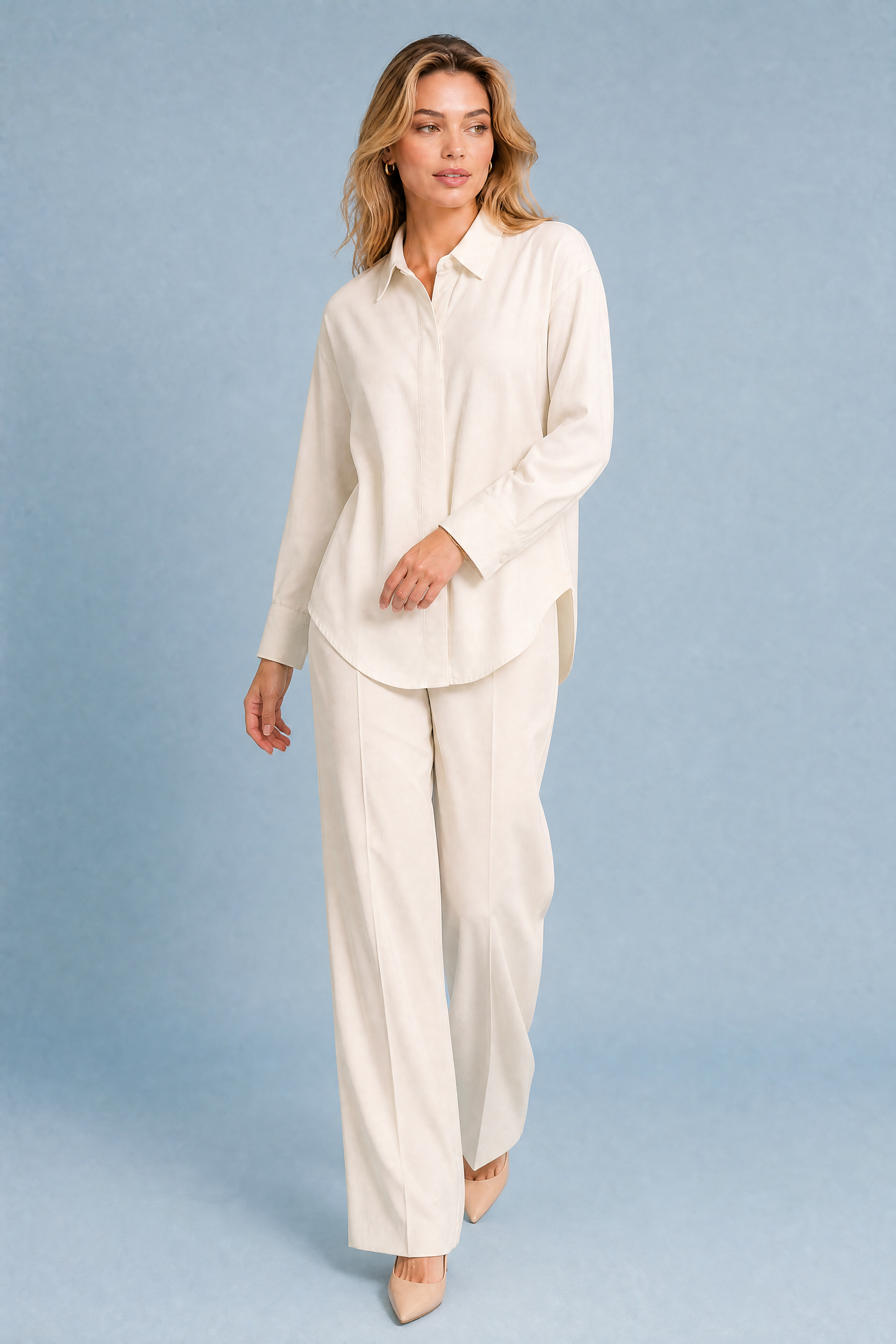 Ensemble crème ample à plis | Vue en mouvement | Lounelle Paris