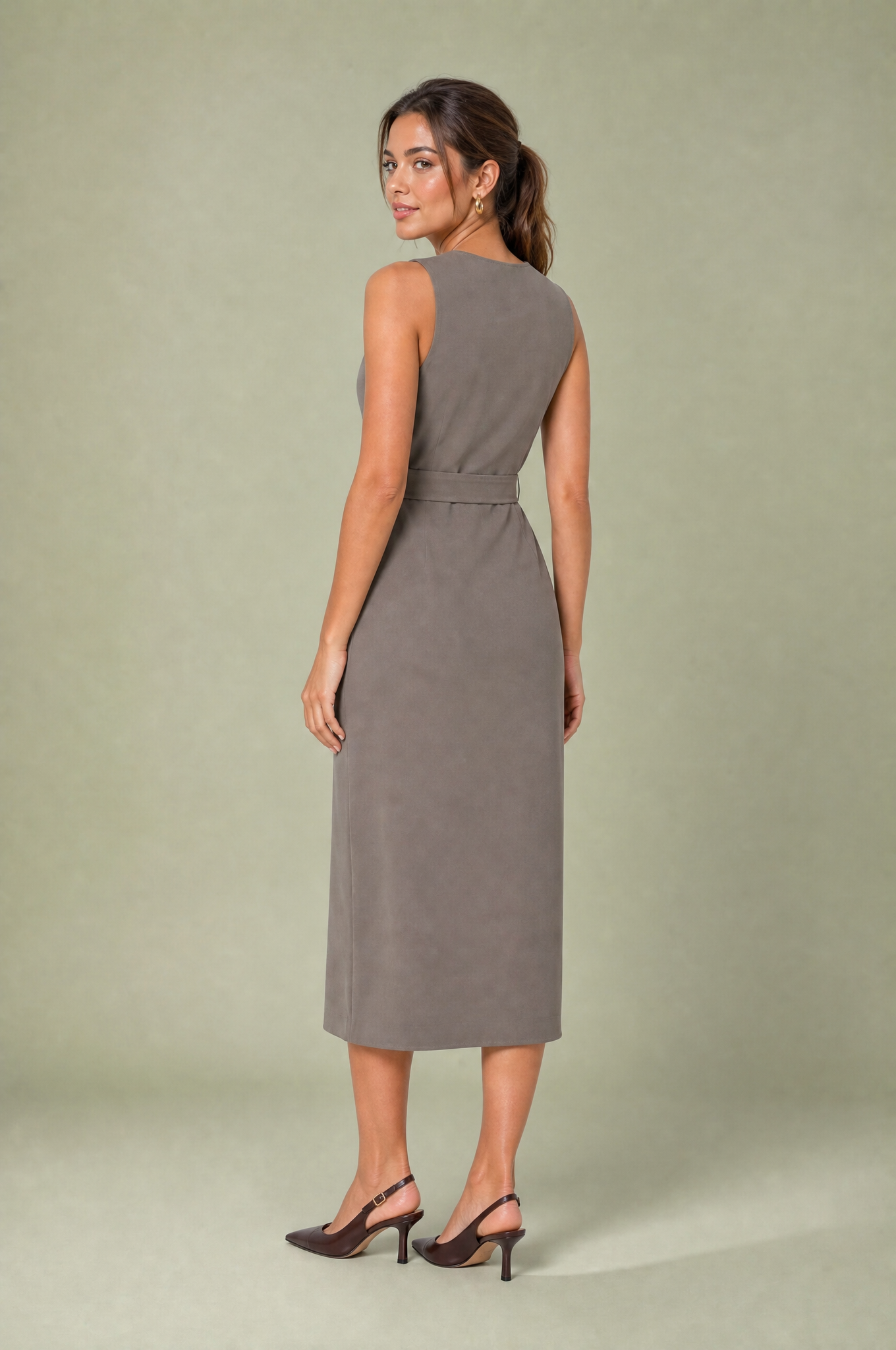 Robe midi col V ceinturée | Vue de dos | Lounelle Paris