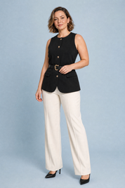 Gilet noir ceinturé col rond | Porté sur une autre silhouette | Lounelle Paris