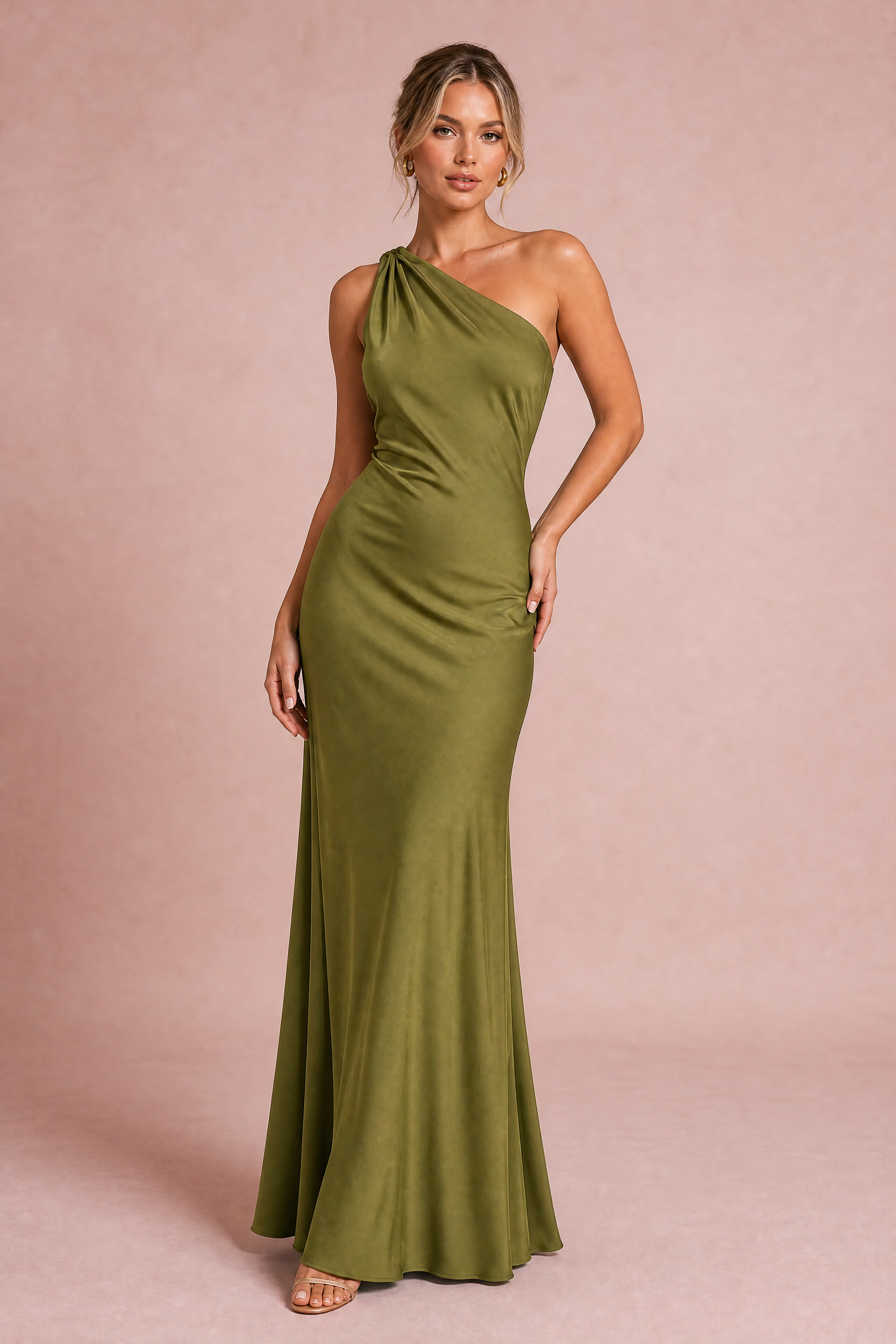 Robe vert olive asymétrique dos nu | Vue de face | Lounelle Paris
