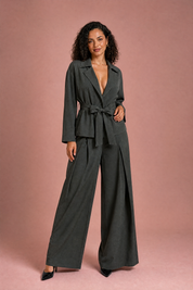 Ensemble trench pantalon ceinturé | Porté sur une autre silhouette | Lounelle Paris