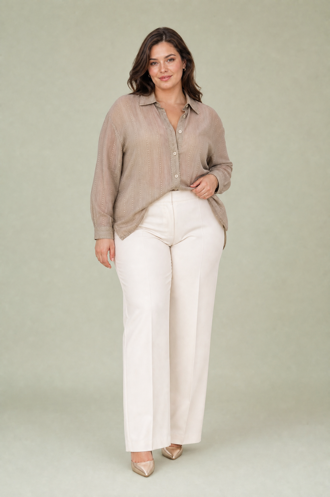 Chemise ample à lignes scintillantes | Porté sur une silhouette plus ronde | Lounelle Paris