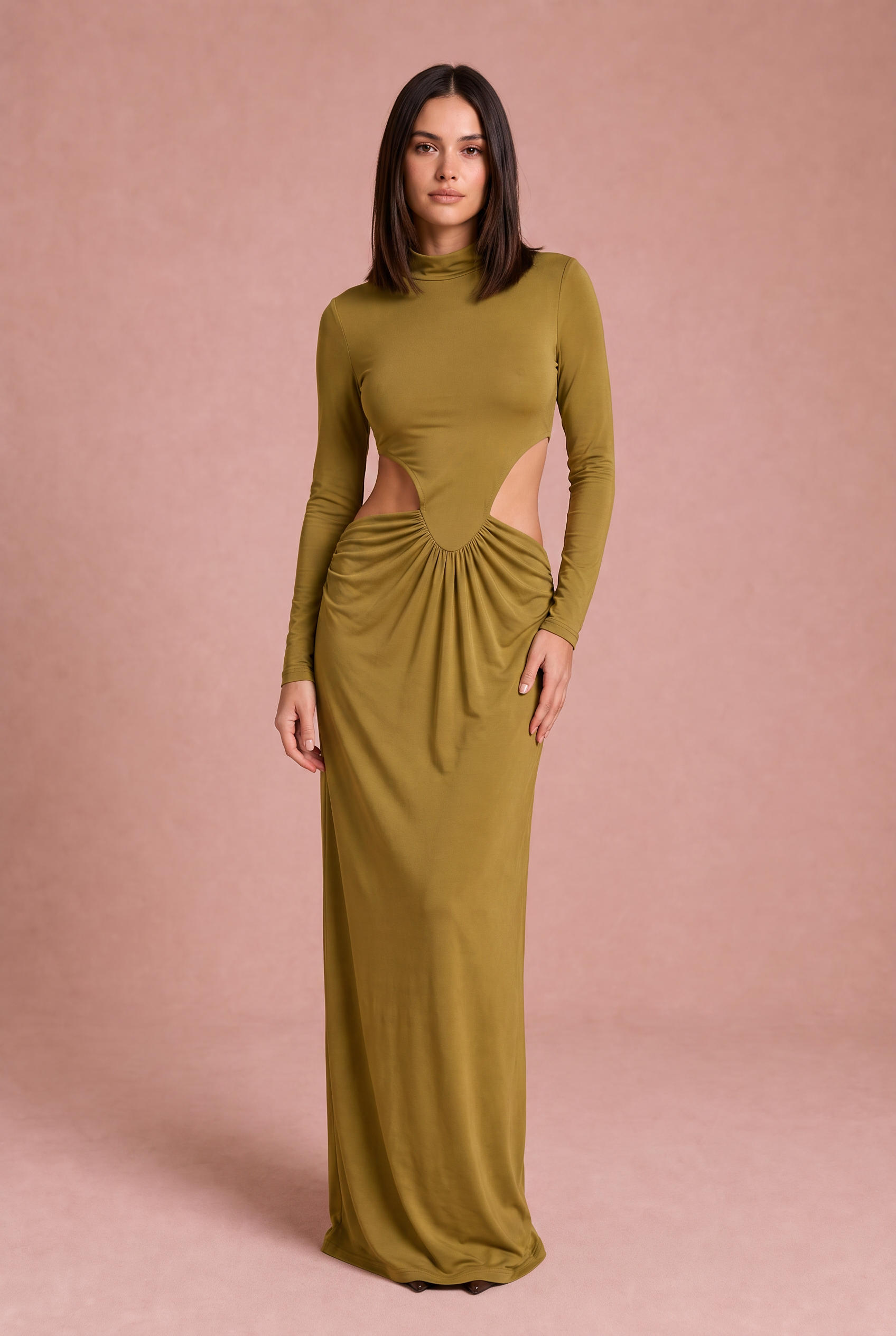 Robe longue olive col montant | Porté sur une autre silhouette | Lounelle Paris