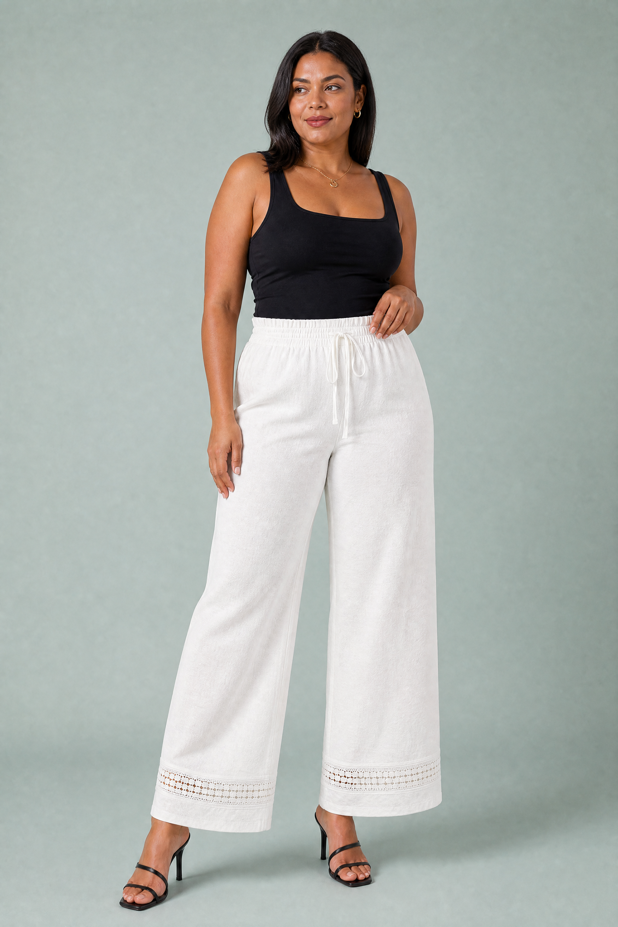 Pantalon blanc taille haute dentelle | Porté sur une autre silhouette | Lounelle Paris
