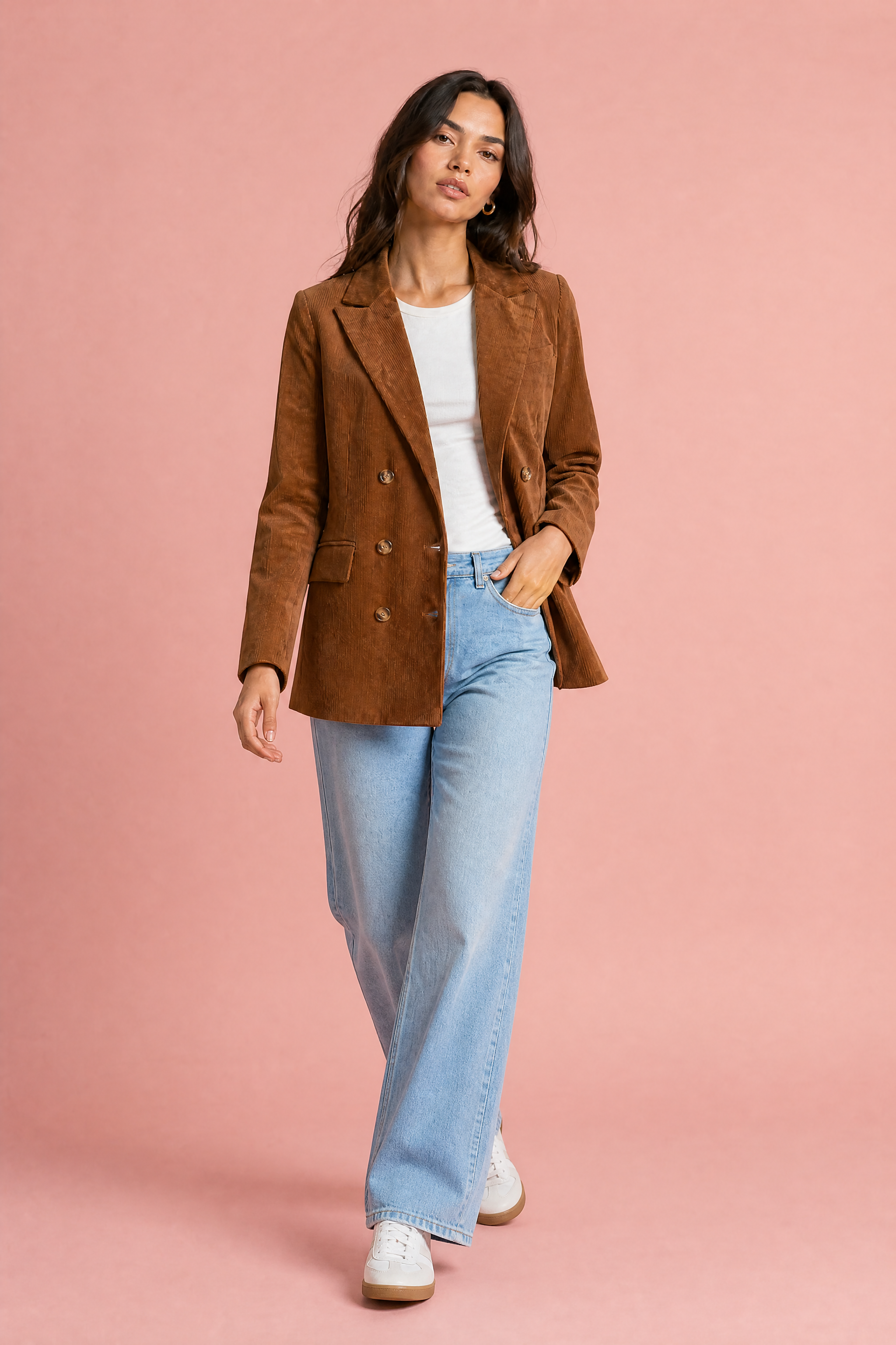 Blazer mi-long velours côtelé | Vue en mouvement | Lounelle Paris