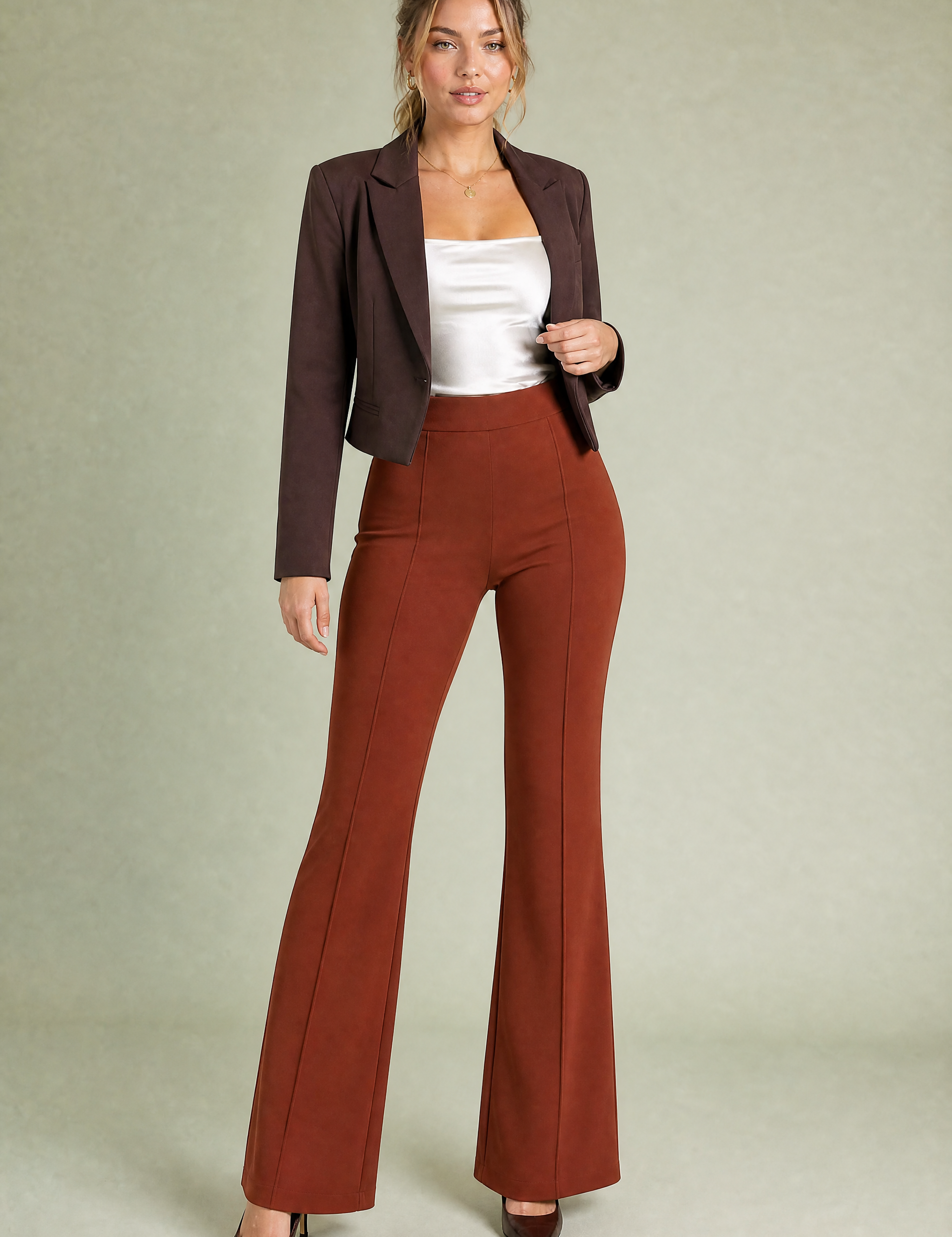 Pantalon taille haute micro-évasé | Variante Marron | Lounelle Paris