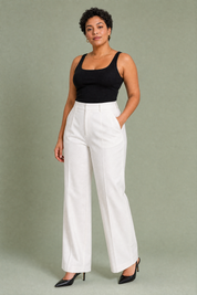 Pantalon tailleur blanc taille haute | Porté sur une autre silhouette | Lounelle Paris