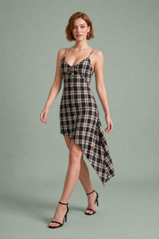 Robe noire à carreaux asymétrique | Vue en mouvement | Lounelle Paris