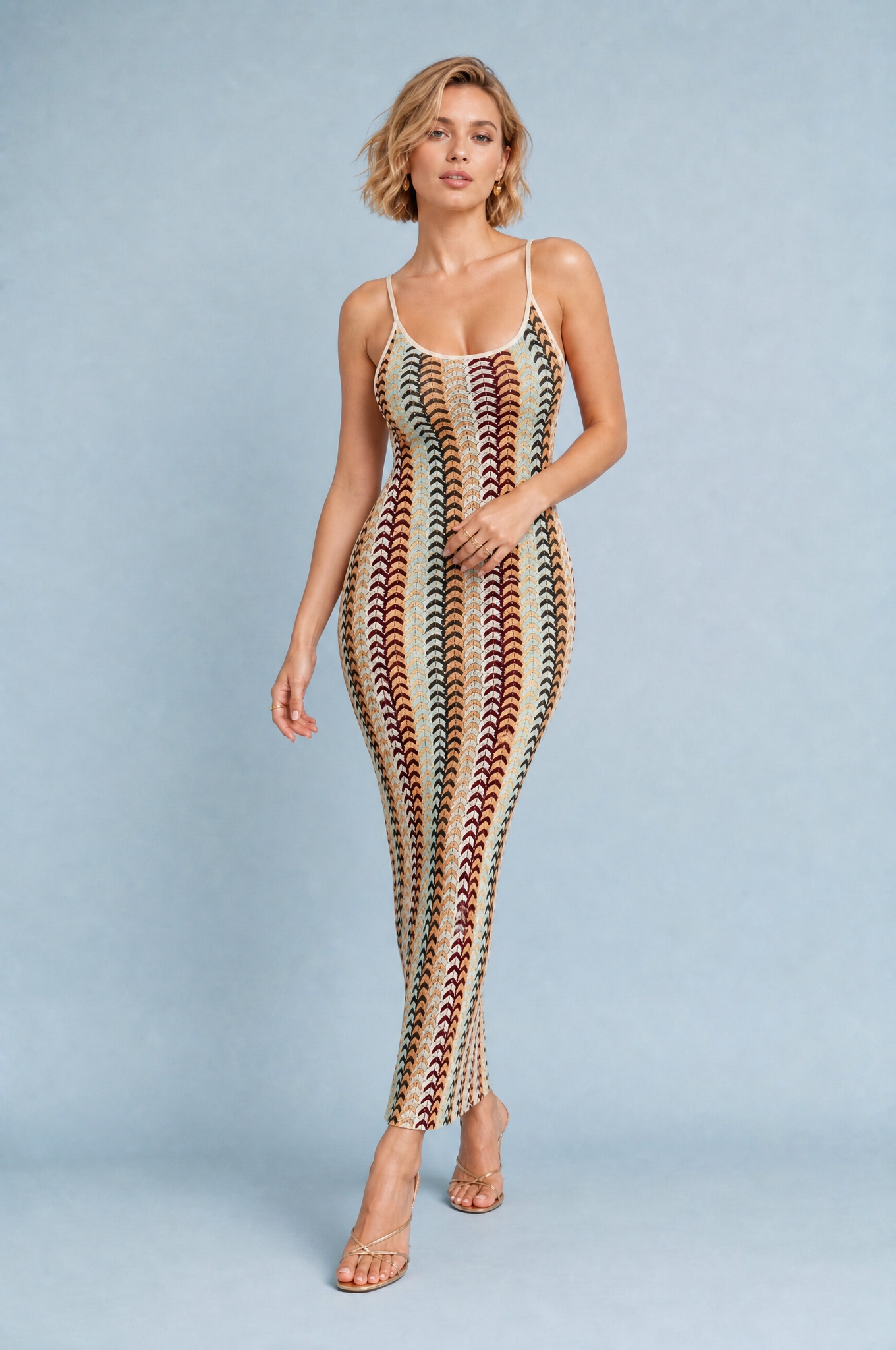 Robe longue rayé dos ouvert | Vue en mouvement | Lounelle Paris
