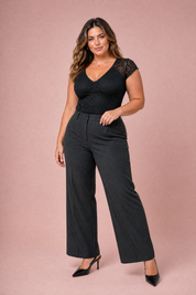 Top noir dentelle dos nu | Porté sur une silhouette plus ronde | Lounelle Paris