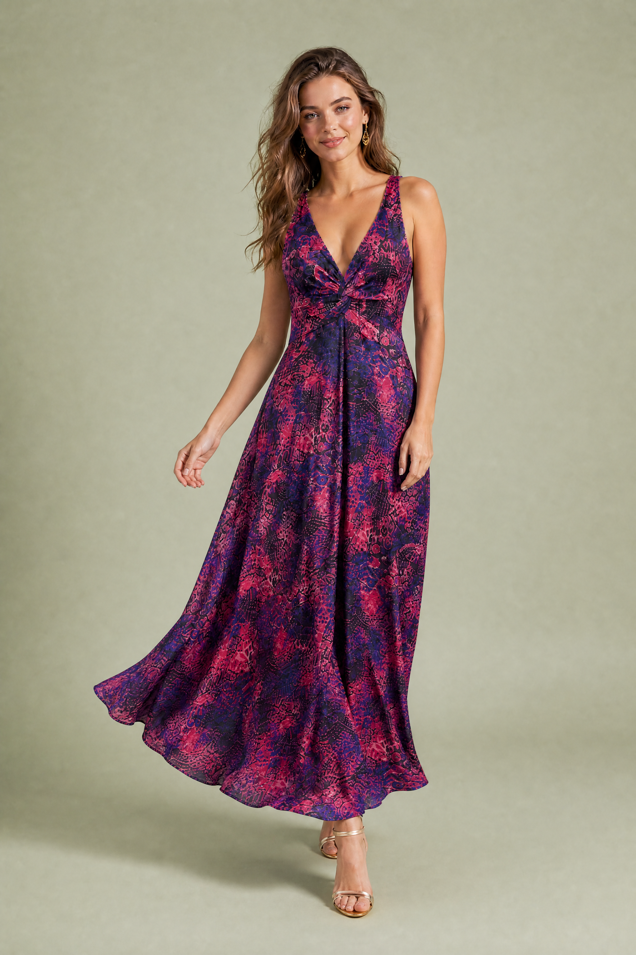 Robe longue décolleté dos nu | Vue en mouvement | Lounelle Paris