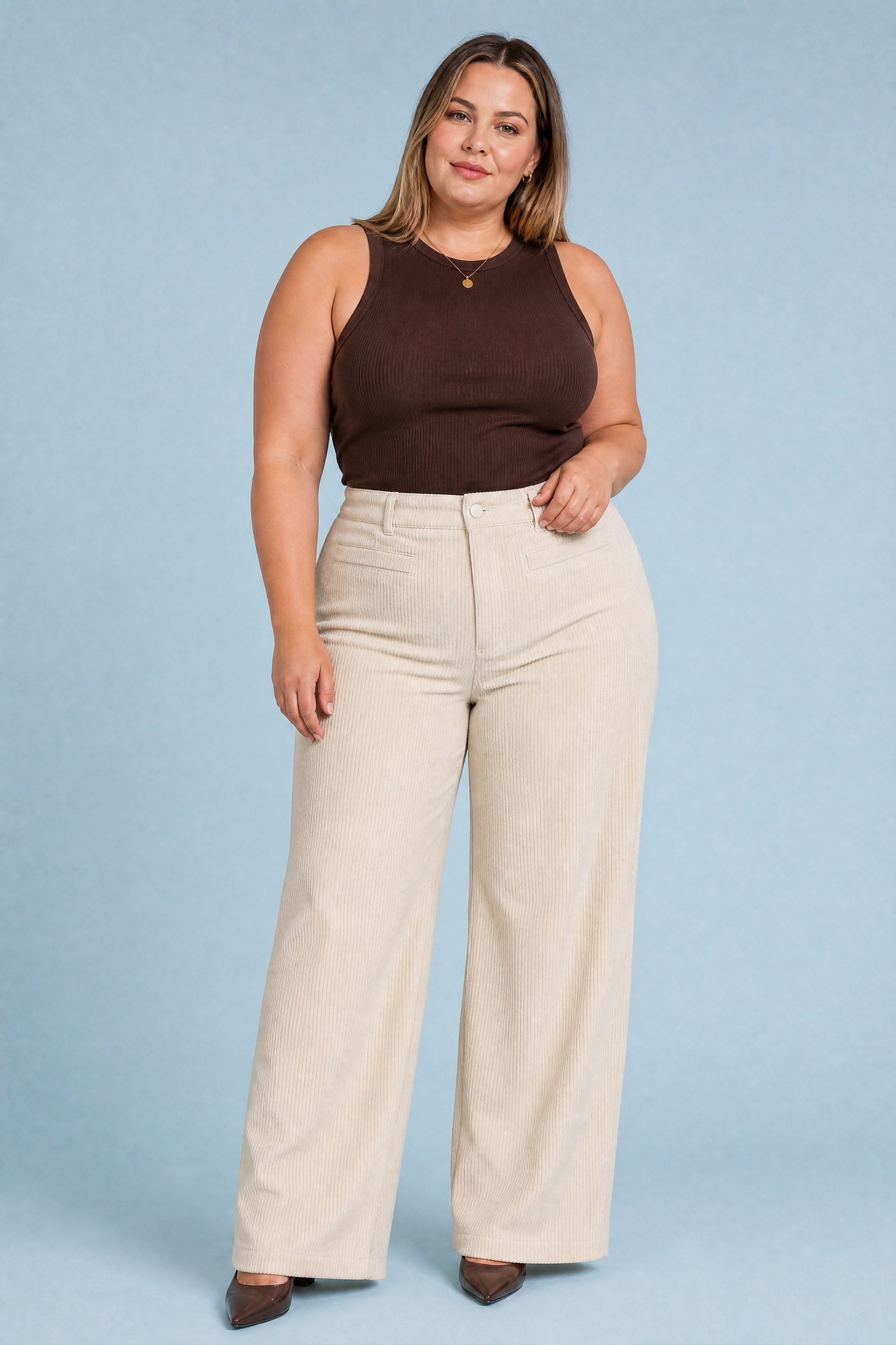Pantalon large velours côtelé taille haute | Porté sur une silhouette plus ronde | Lounelle Paris