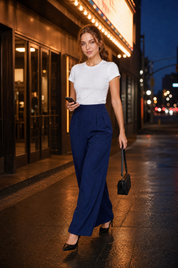 Pantalon large taille haute plissé | Variante Bleu marine - Lifestyle | Lounelle Paris