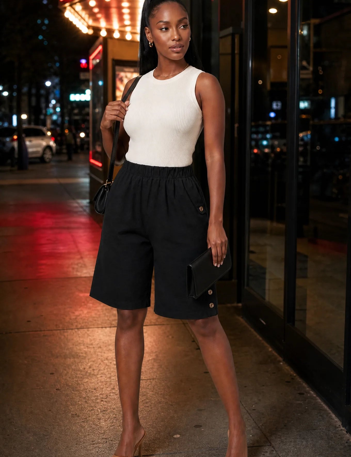 Bermuda droit taille haute | Variante Noir - Lifestyle | Lounelle Paris