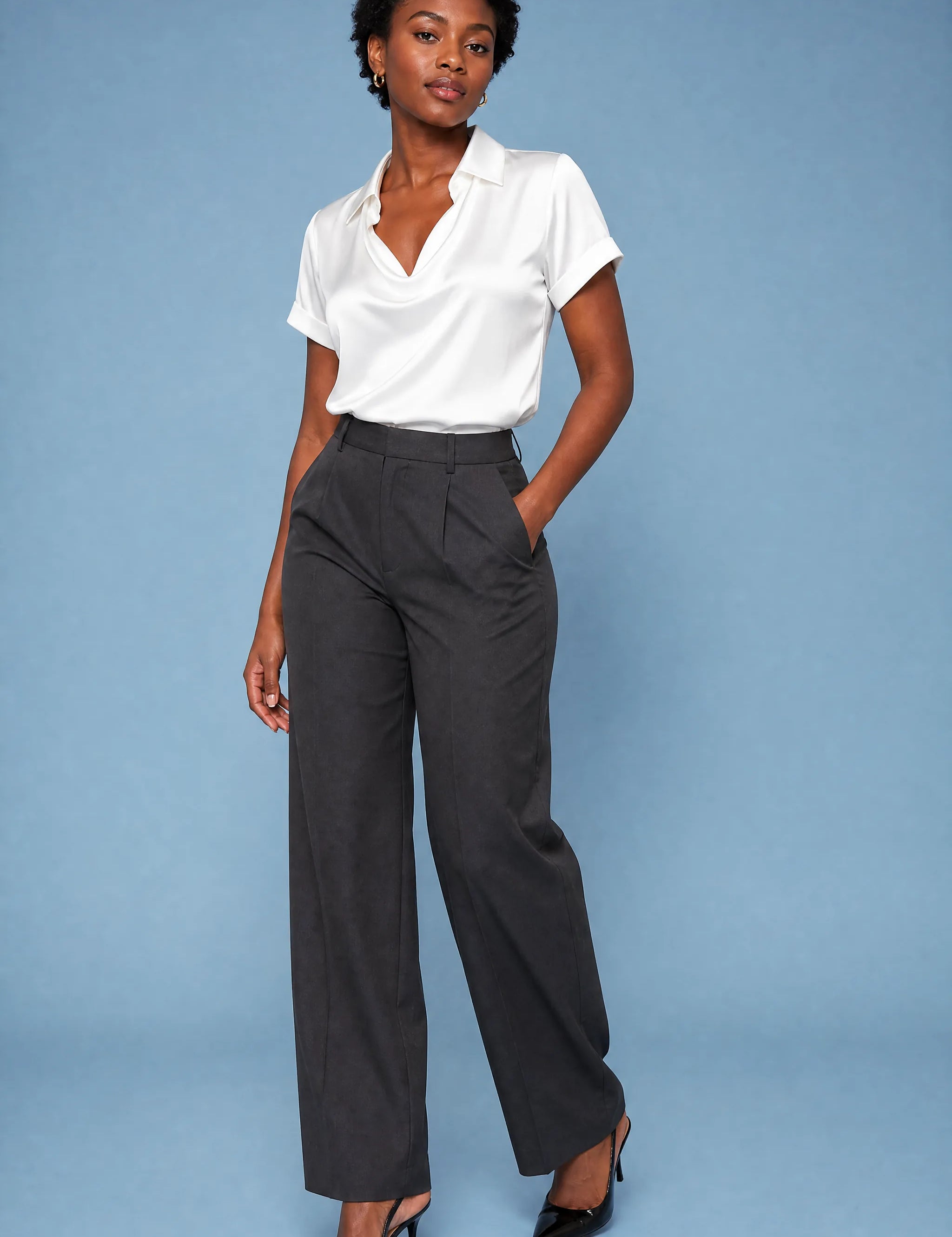 Blouse satinée encolure drapée | Vue de face | Lounelle Paris