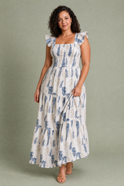 Robe longue écru imprimé floral encolure carrée | Porté sur une autre silhouette | Lounelle Paris