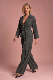 Ensemble trench pantalon ceinturé | Vue en mouvement | Lounelle Paris