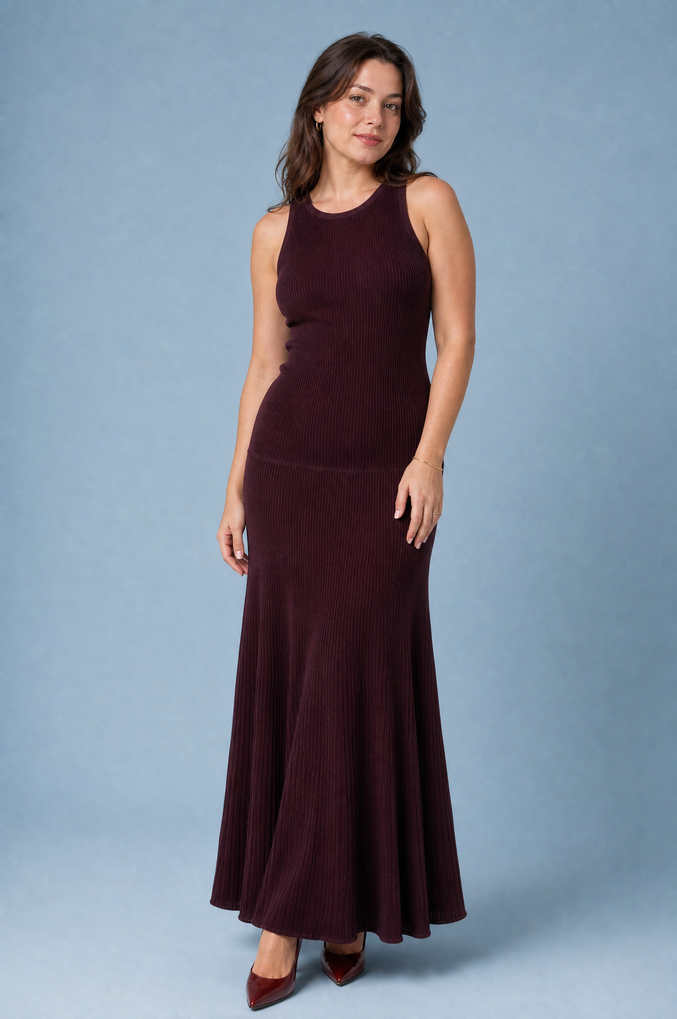 Robe longue bordeaux maille côtelée | Porté sur une autre silhouette | Lounelle Paris