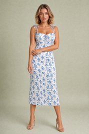 Robe fleurie ajustée dos ouvert | Variante Bleu | Lounelle Paris