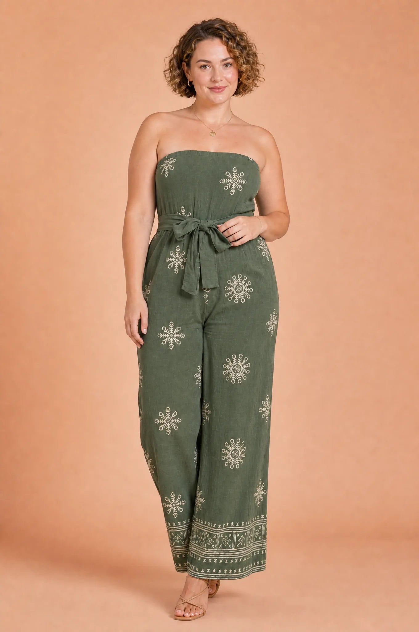 Combinaison verte bandeau dos nu | Porté sur une autre silhouette | Lounelle Paris