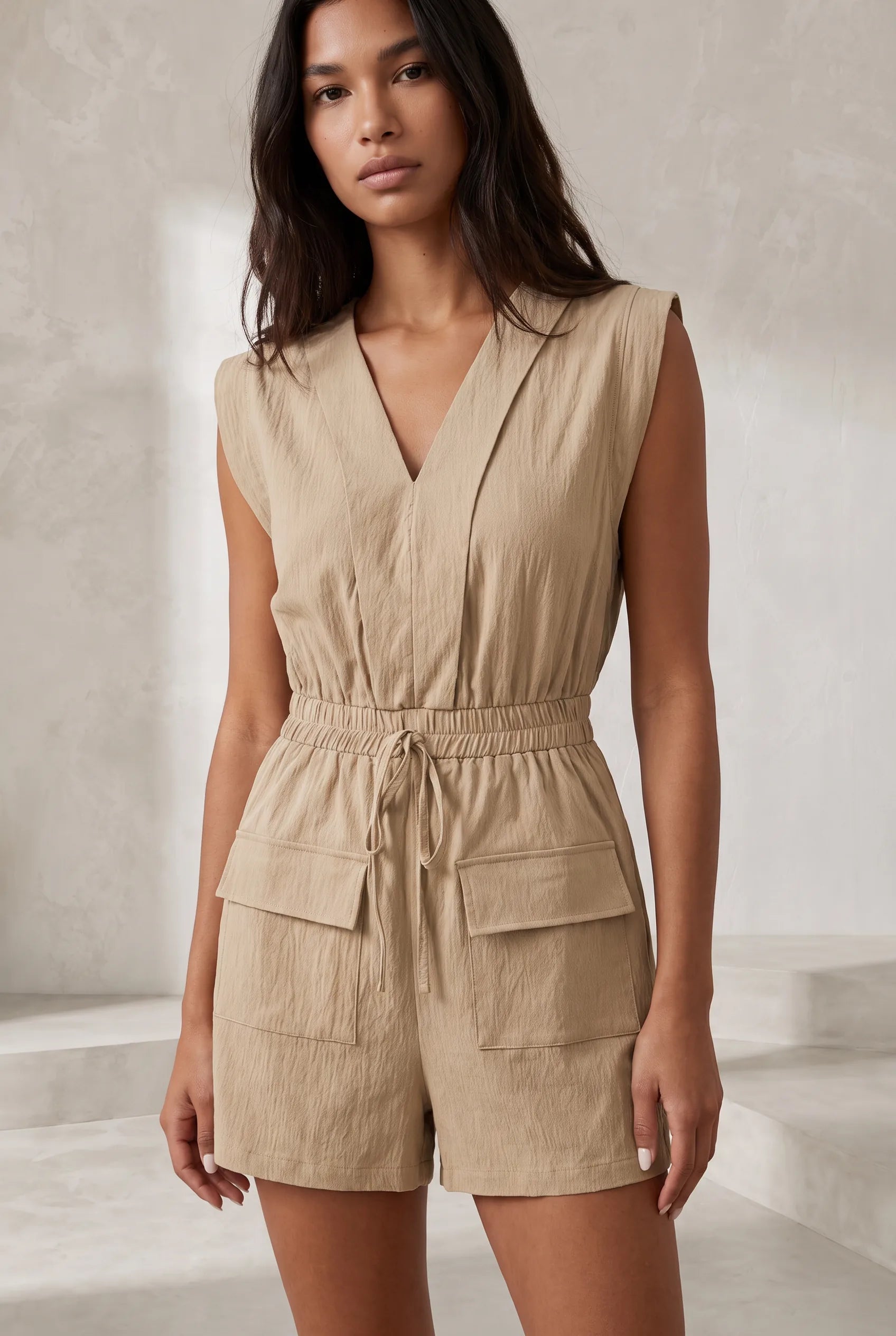 Combishort beige col V fluide | Lounelle Paris