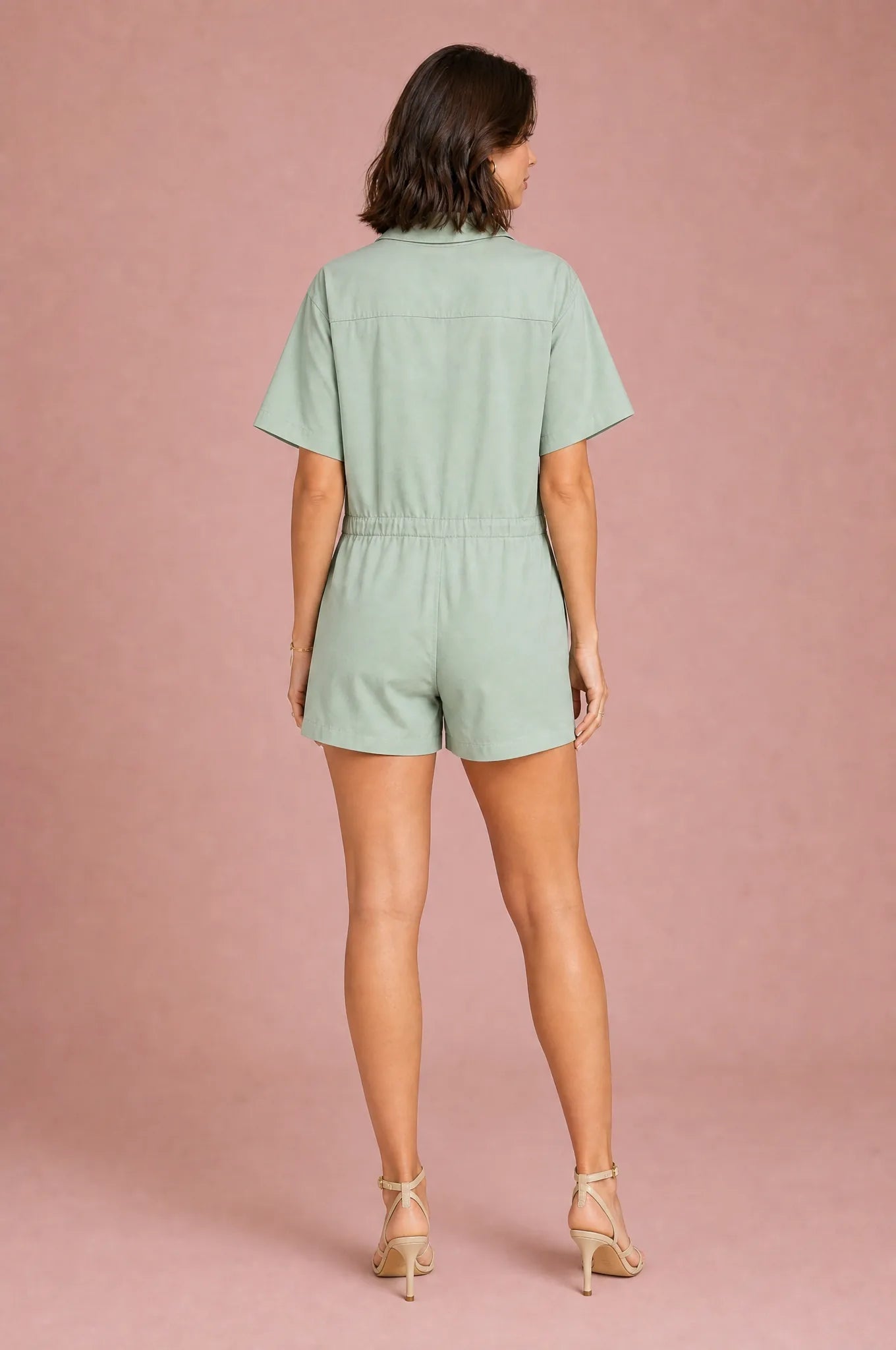 Combishort vert clair col chemise | Vue de dos | Lounelle Paris