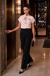 Chemisier à pois col lavallière | Variante Rouge - Lifestyle | Lounelle Paris