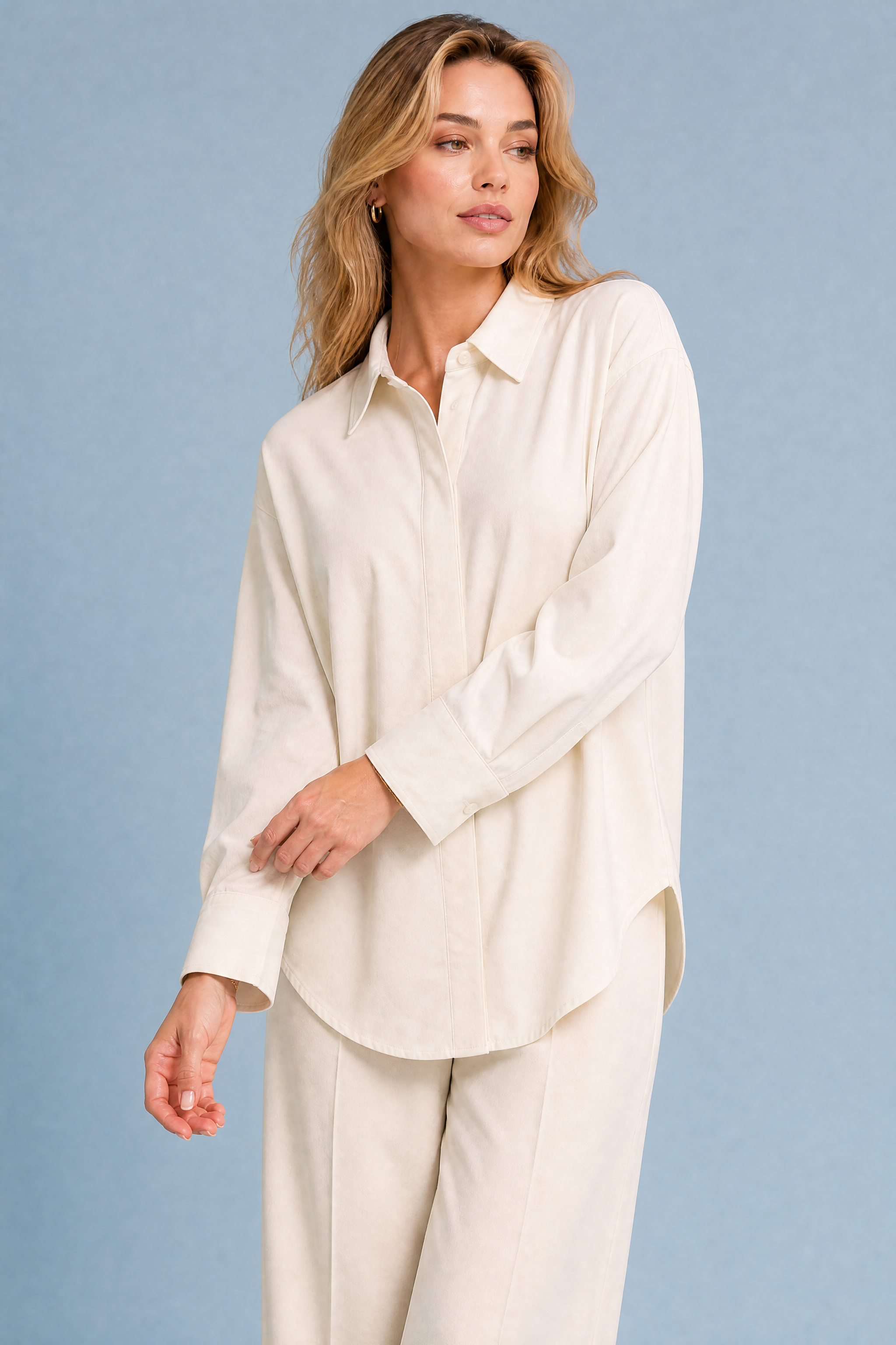 Ensemble crème ample à plis | Vue rapprochée | Lounelle Paris