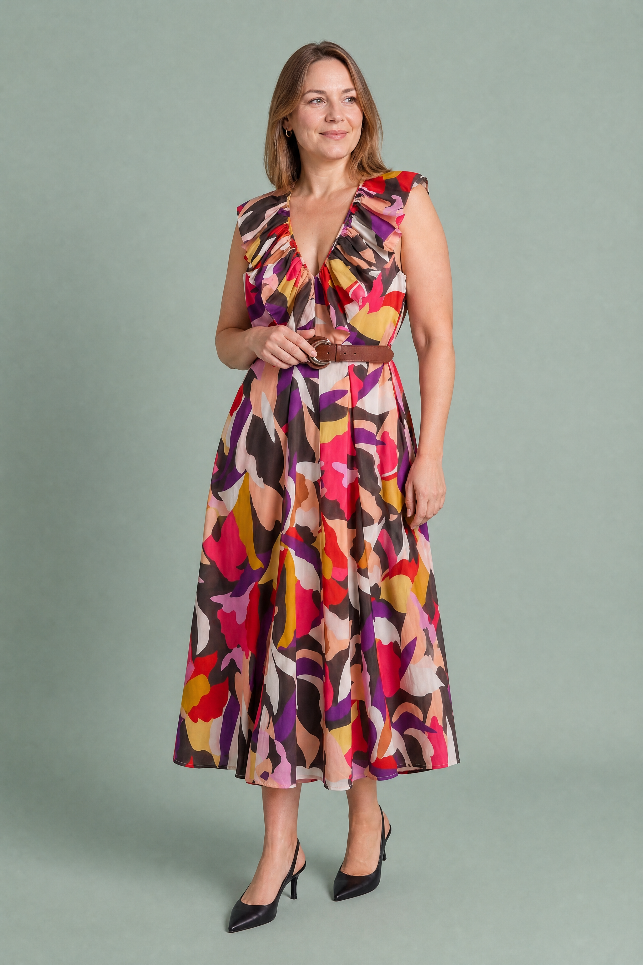Robe fluide imprimée col V | Porté sur une autre silhouette | Lounelle Paris