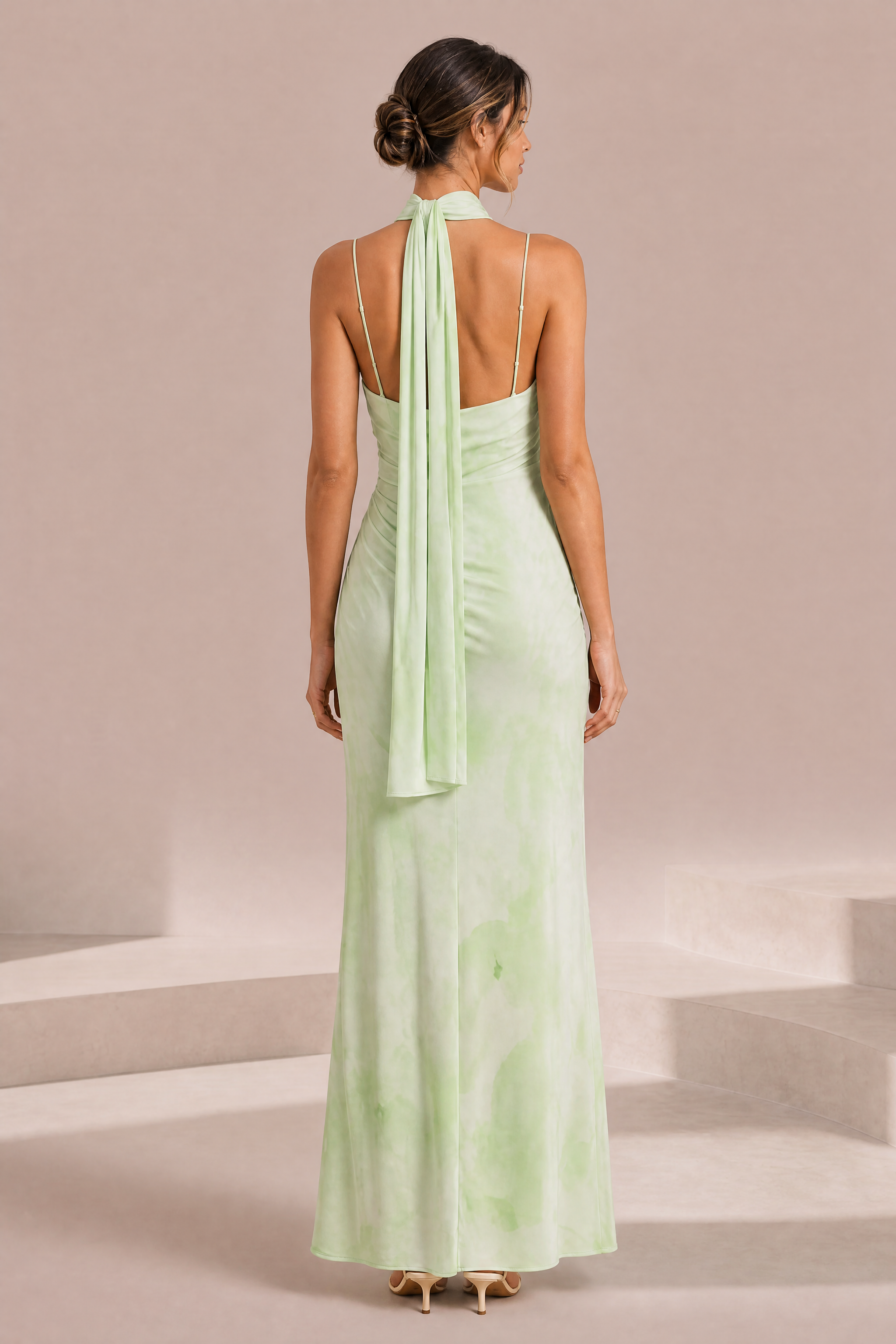 Robe longue vert clair à foulard | Vue de dos | Lounelle Paris