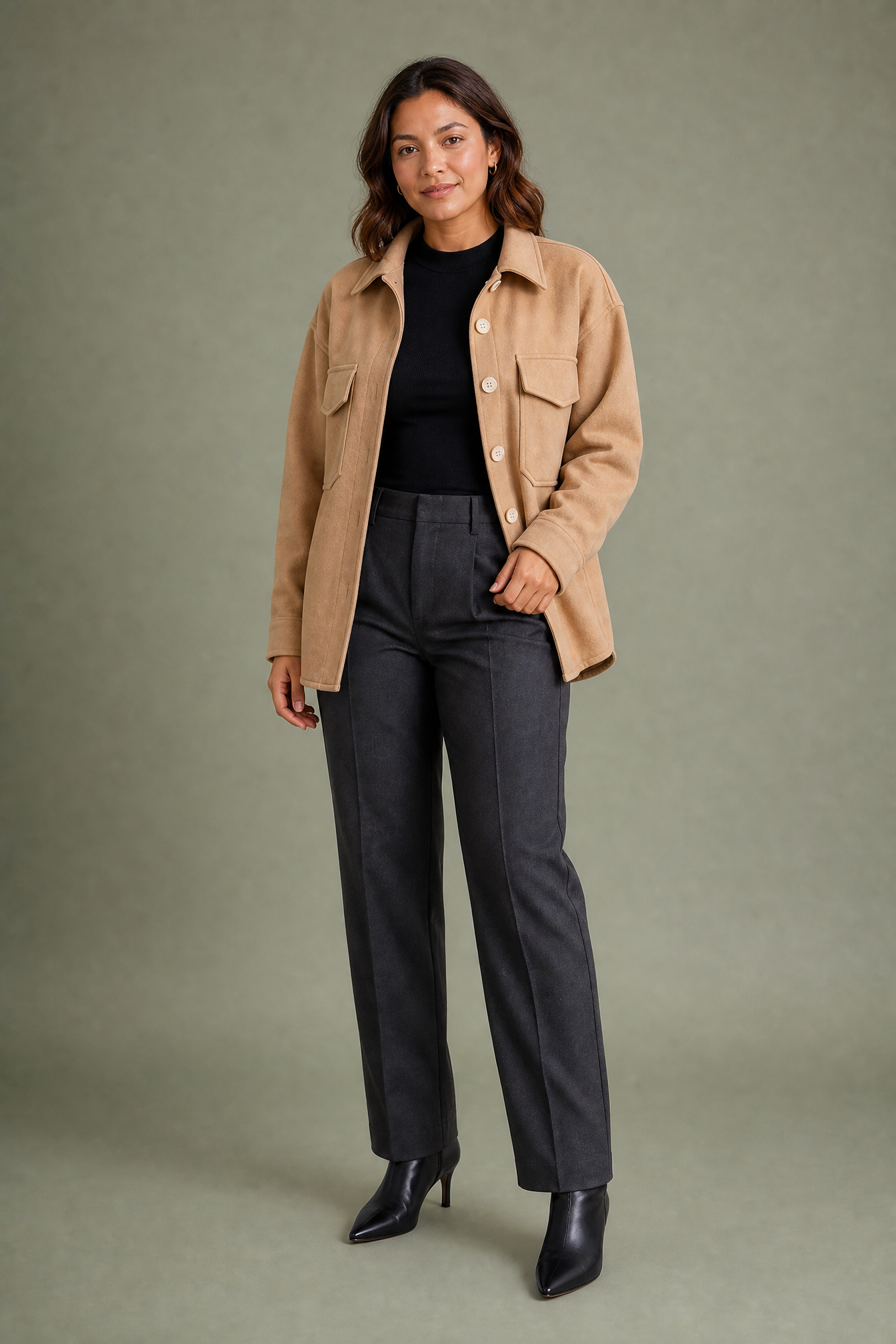 Manteau mi-long ample à revers | Porté sur une autre silhouette | Lounelle Paris