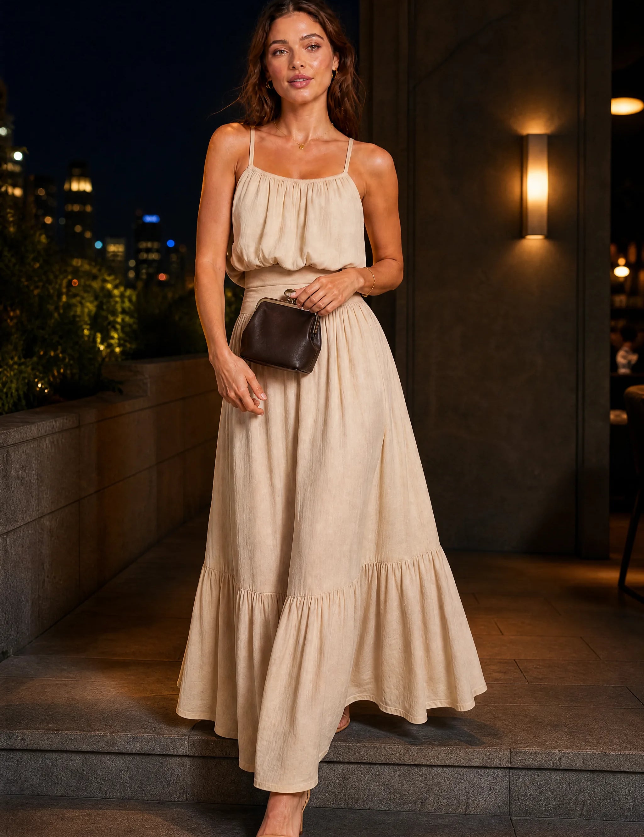 Ensemble jupe longue fines bretelles | Variante Beige - Lifestyle | Lounelle Paris