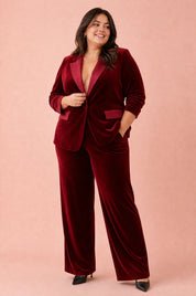 Ensemble velours revers satinés | Porté sur une silhouette plus ronde | Lounelle Paris