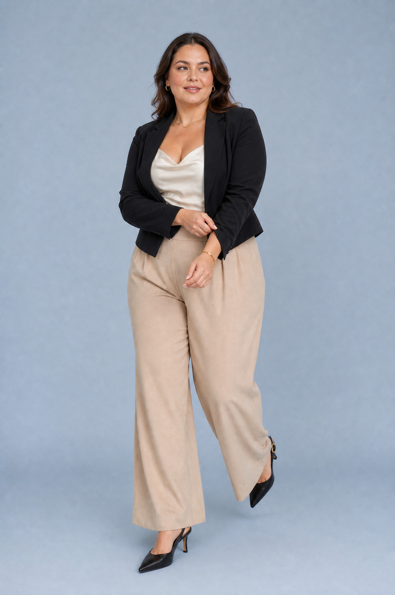 Pantalon large taille haute plissé | Porté sur une silhouette plus ronde | Lounelle Paris