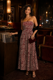 Robe longue bordeaux dos nu | Deuxième photo lifestyle | Lounelle Paris