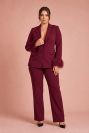 Ensemble tailleur manches plume | Porté sur une silhouette plus ronde | Lounelle Paris