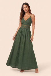 Robe longue vert foncé dos smocké | Vue de face | Lounelle Paris