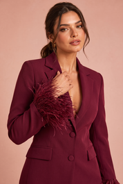 Ensemble tailleur manches plume | Vue rapprochée | Lounelle Paris