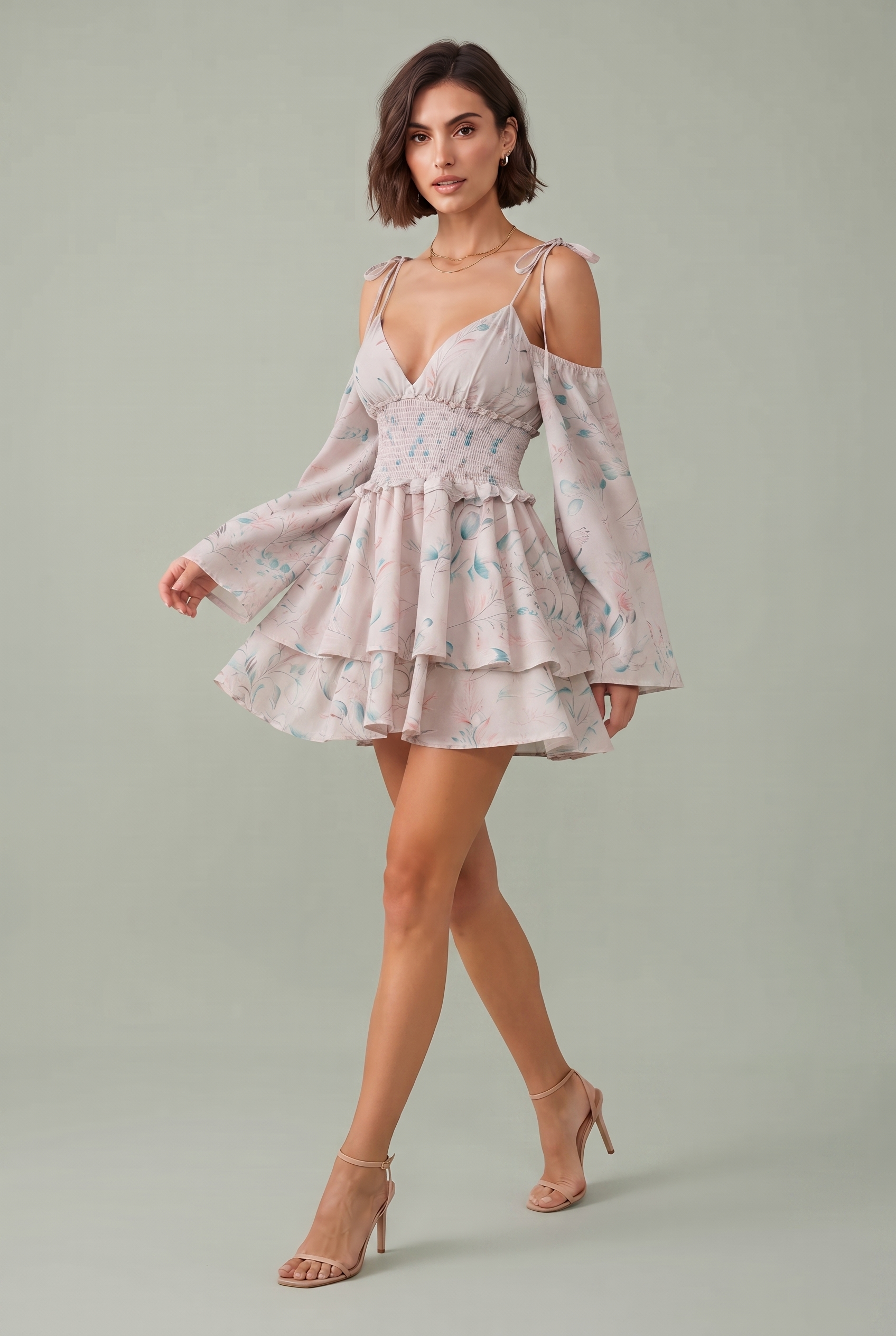 Robe fluide à bretelles et volants | Vue en mouvement | Lounelle Paris